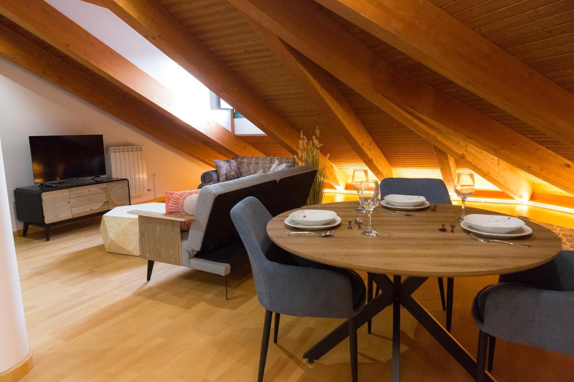 Apartamentos San Pedro Regalado Valladolid Extérieur photo