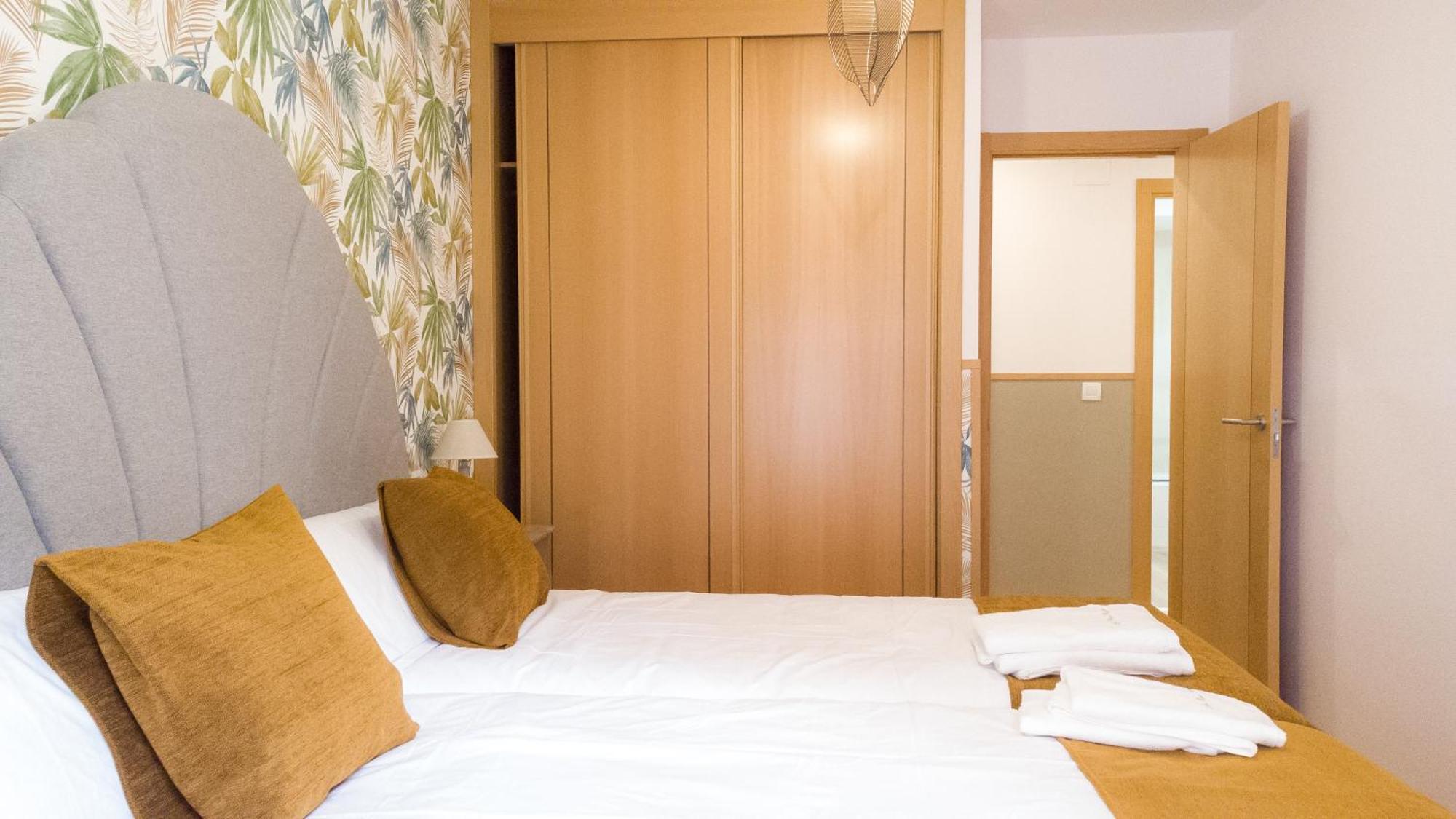 Apartamentos San Pedro Regalado Valladolid Extérieur photo