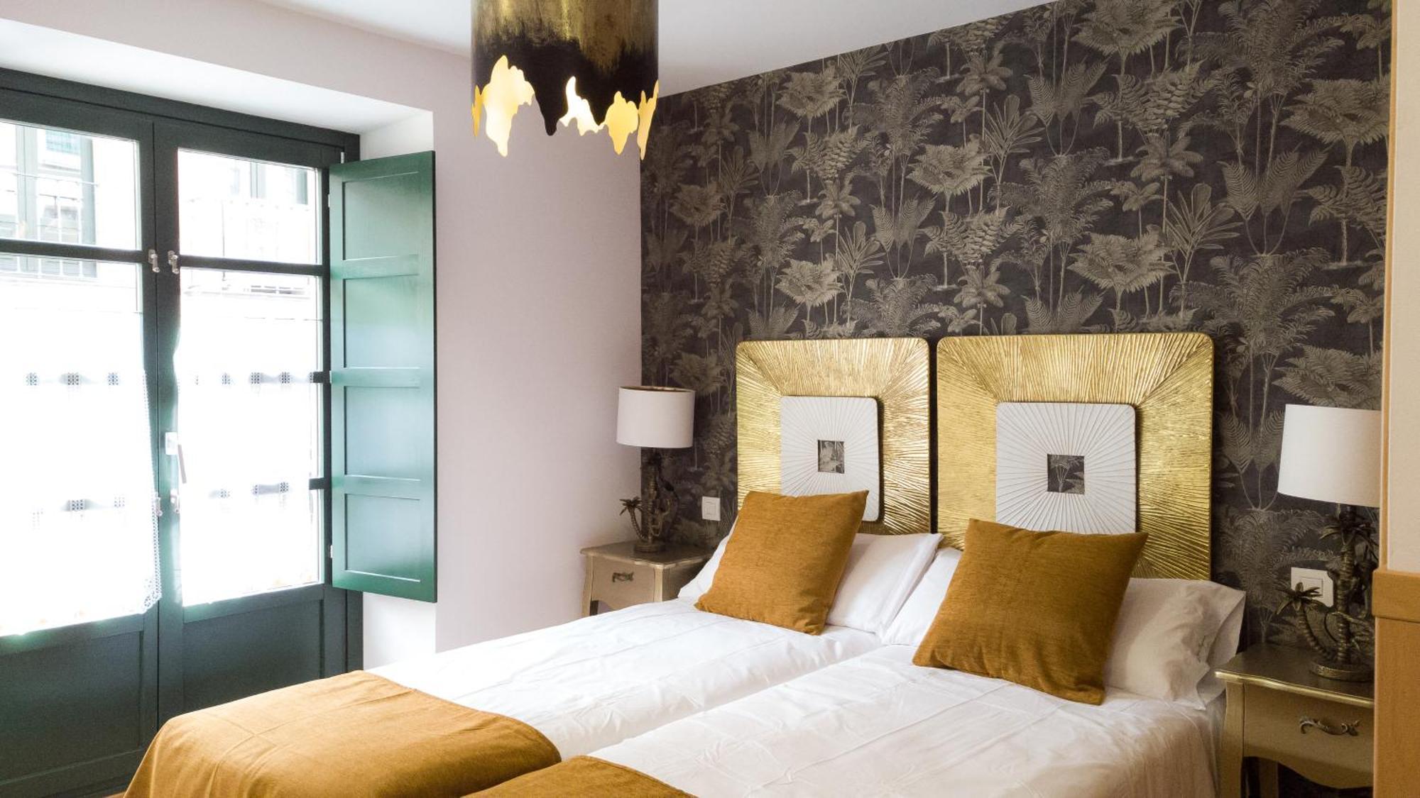 Apartamentos San Pedro Regalado Valladolid Extérieur photo